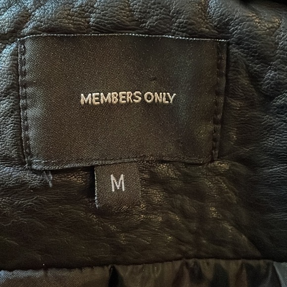Members Only Vegan Faux Leather Grey Zip
Up Moto Jacket size M - Picture 7 of 8
